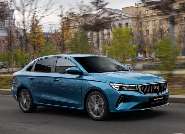 Седан Geely Emgrand лишился «механики» в России