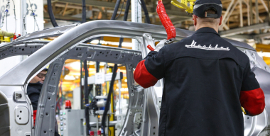 Столичный автозавод готовит к премьере «Москвич 3» нового модельного года