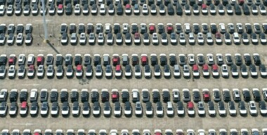 Российский авторынок снова стал вторым в Европе