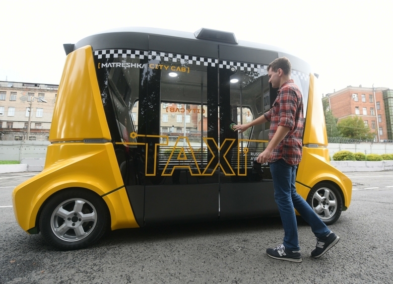 Первое беспилотное такси в Москве может появиться в 2026 году