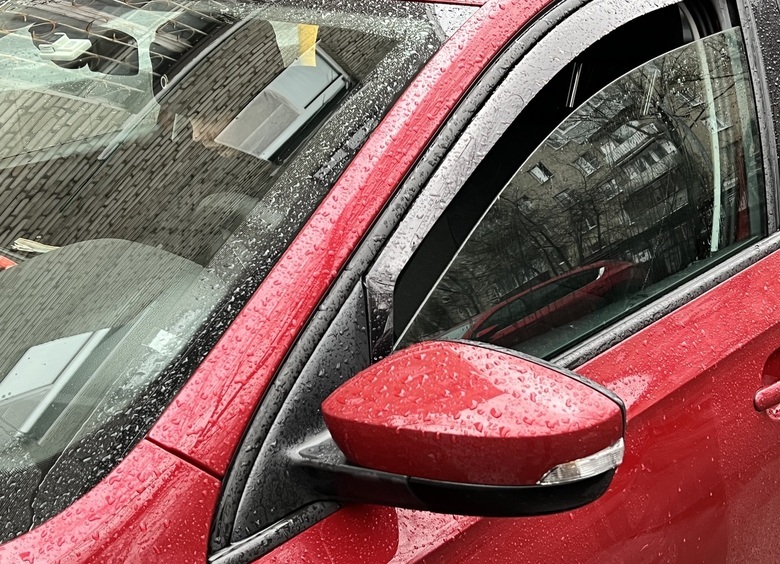 Цвет денег: за что перекупщики и мастера СТО не любят красные машины