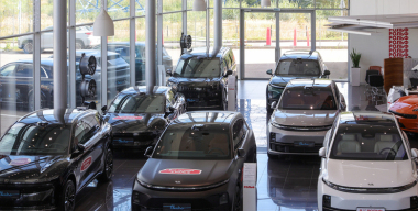 Цены на новые легковушки в России побили исторический рекорд