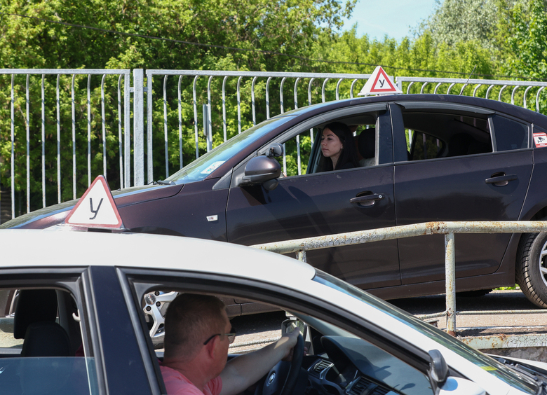 В России появится общедоступный рейтинг автошкол