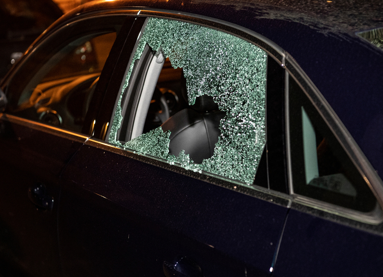 Изображение Неизвестный стрелок терроризирует автовладельцев в Барнауле