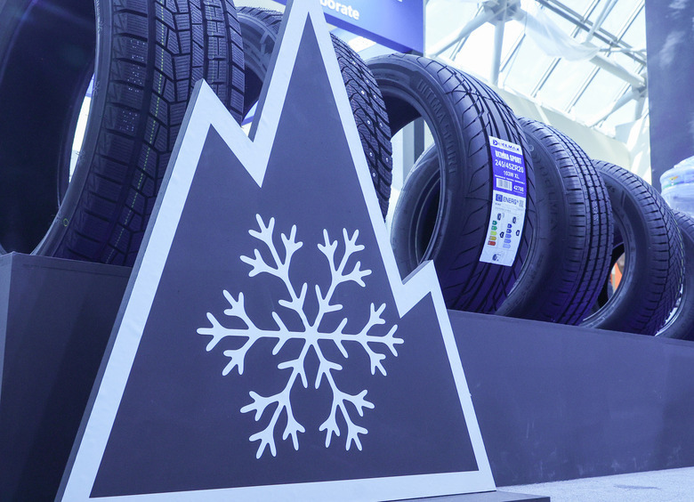 В России ощутимо подорожали зимние шины массового сегмента для легковушек