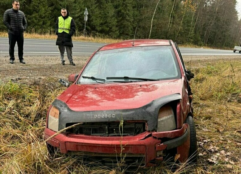 Изображение Пьяный несовершеннолетний угонщик разбил Ford Fusion во Владимирской области