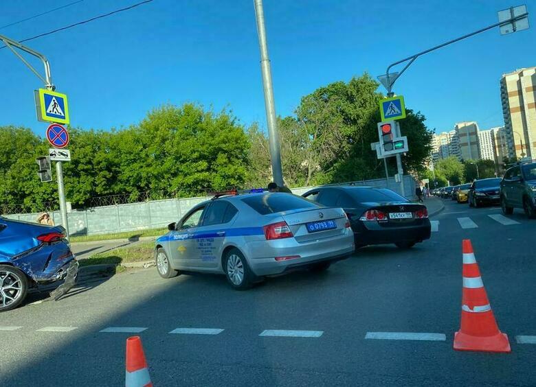 В России 16 ноября вспоминают жертв дорожных аварий