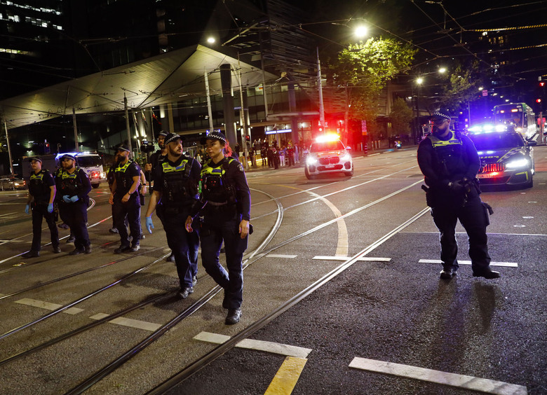 Изображение Водитель потерял сознание за рулем на автошоу, 13 человек получили травмы