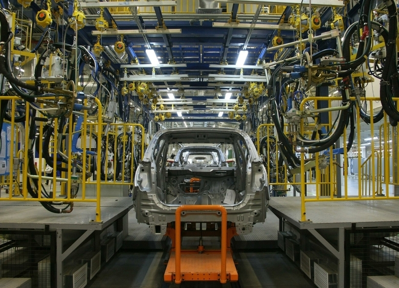 В экс-заводы Volkswagen и General Motors в России инвестируют 90 млрд рублей