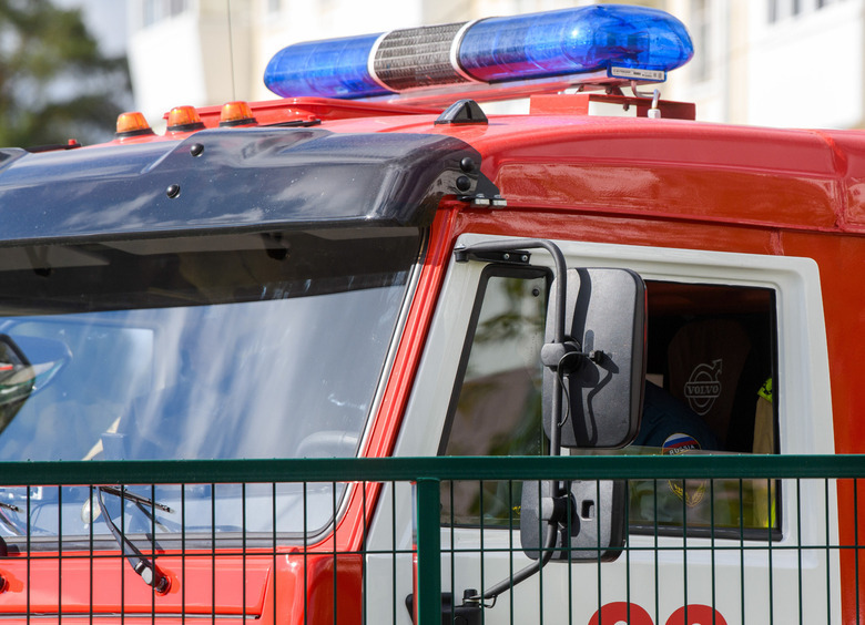 Подросток-мигрант по указке кураторов поджег машину ДПС в Санкт-Петербурге