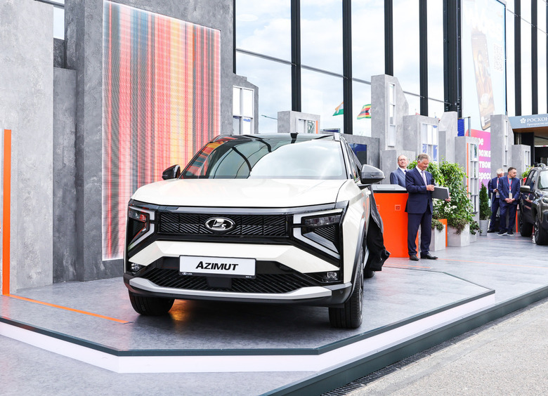 АВТОВАЗ выпустил сотню предсерийных кроссоверов LADA Azimut