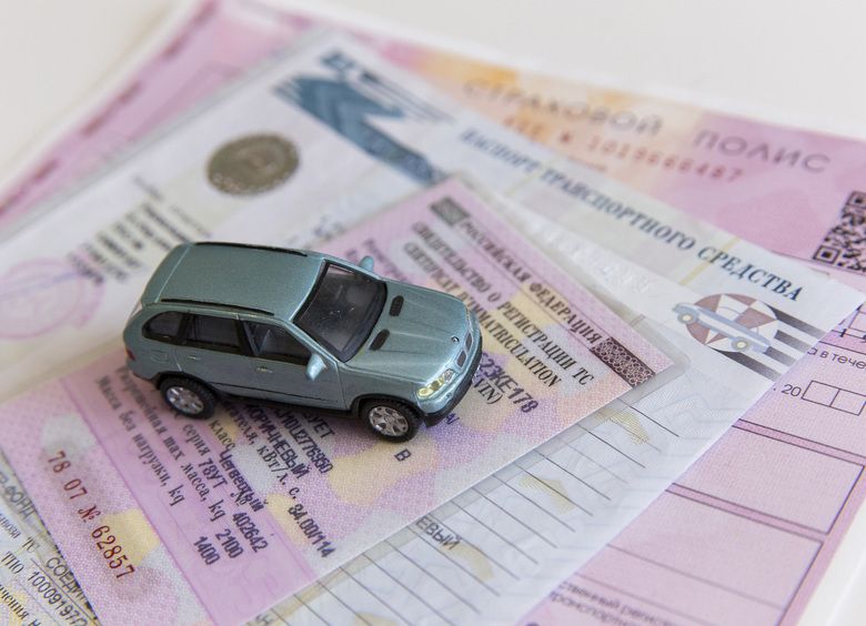 Синдром Ларисы Долиной: авто с пробегом стало опасно покупать так же, как и квартиры