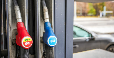 Эксперты объяснили, почему 92-й бензин расходуется быстрее, чем 95-й