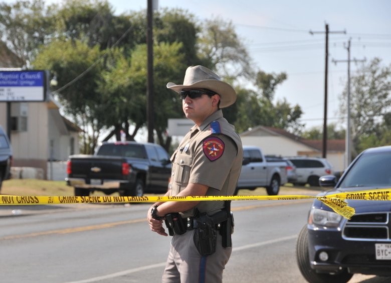 Изображение ФБР конфисковало Mercedes-Benz CLK GTR Roadster бывшего олимпийца и наркобарона