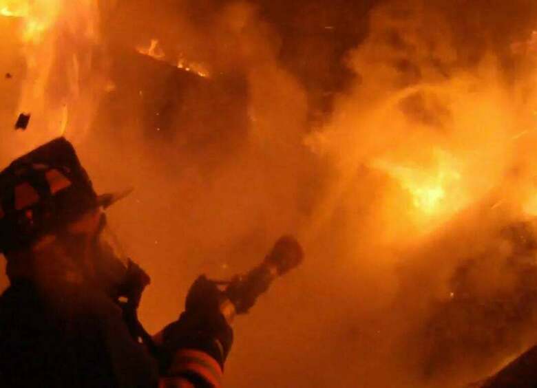 Изображение Водитель погиб в Дагестане, пытаясь спасти вещи из горящей машины