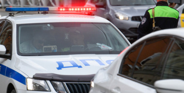 Юноша без «прав» угнал автомобиль гостя своей матери в Бурятии