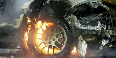 Майор полиции в Йошкар-Оле заказал поджог авто любовника жены