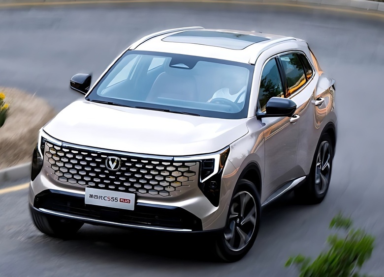 Changan Uni-S нового поколения начнут выпускать в России весной