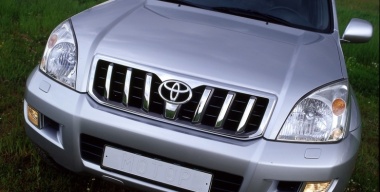 В Россию вернулся Toyota Land Cruiser Prado