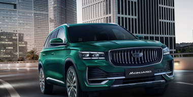 Для России анонсировали особую версию кроссовера Geely Monjaro