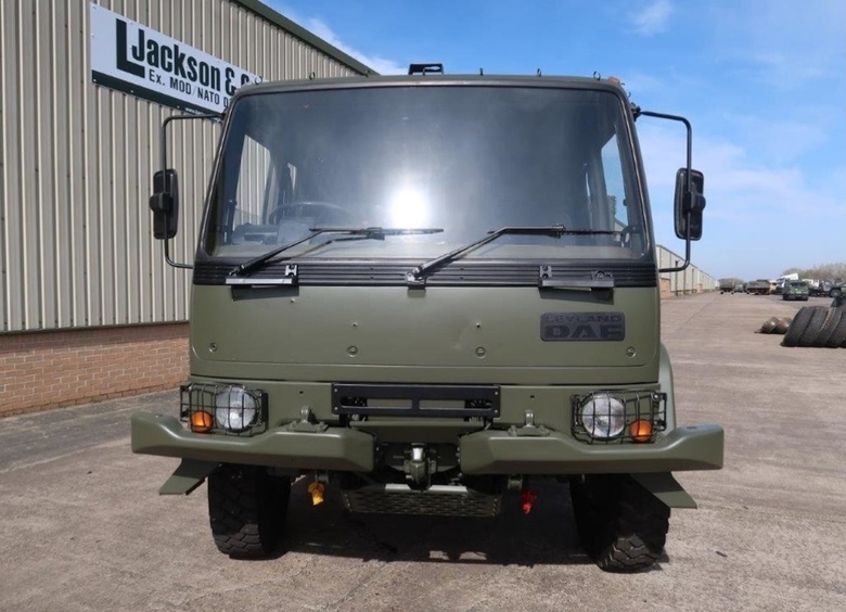 Изображение «Ланцет» против «Вампира»: русский беспилотник уничтожил на Украине натовскую ЗРК