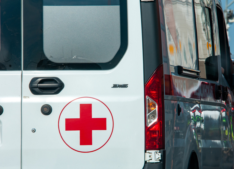 Изображение Мужчина на иномарке избил водителя скорой помощи на дороге в Симферополе