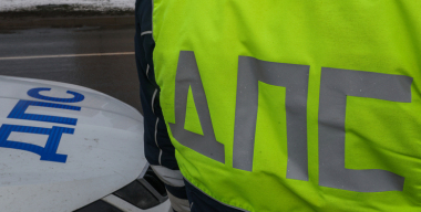 Деталь, отлетевшая от троллейбуса, пробила лобовое стекло авто в Челябинске