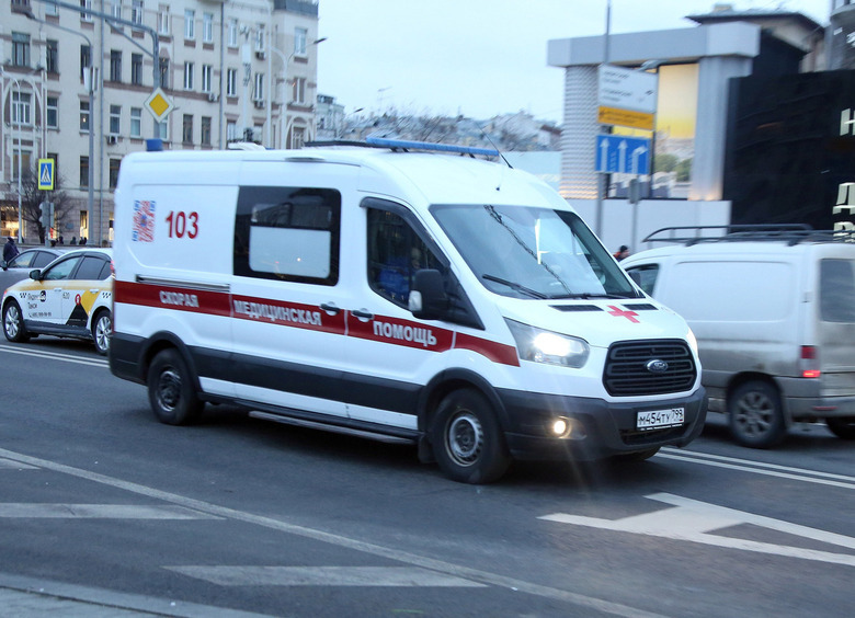 Изображение В Кунгуре женщина избежала травм после наезда внедорожника