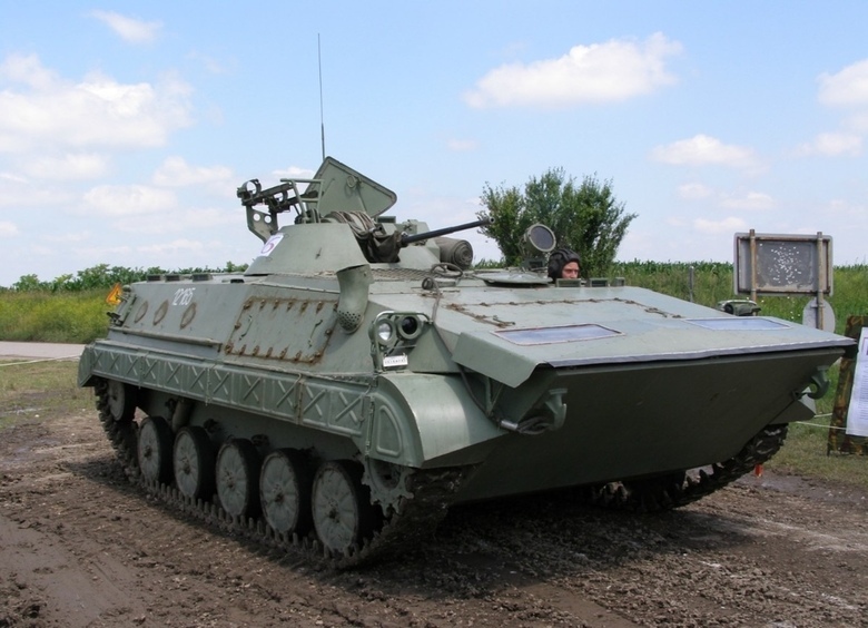 Изображение Разнесло на молекулы: югославскую БМП разворотил российский «Краснополь»