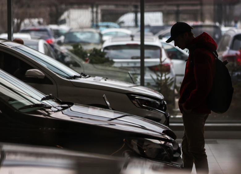 В России назвали регионы-лидеры по доступности приобретения новых машин