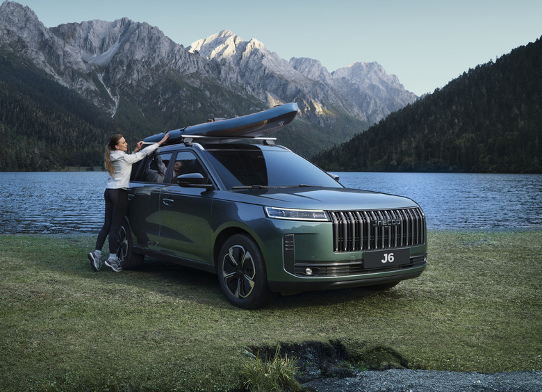 Jaecoo раскрыл первые подробности о новейшем кроссовере J6 для России