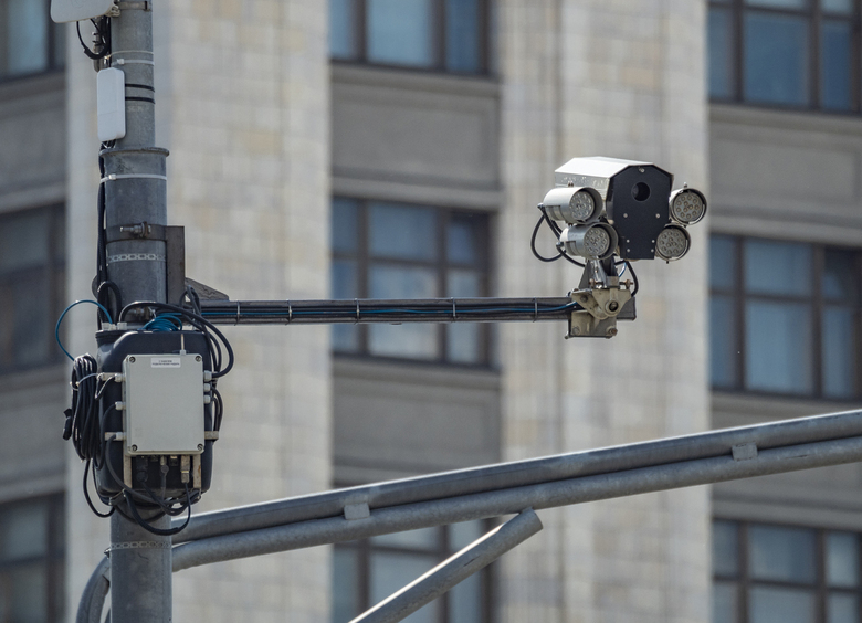 Дорожные камеры Москвы научились «видеть» новые нарушения ПДД благодаря ИИ