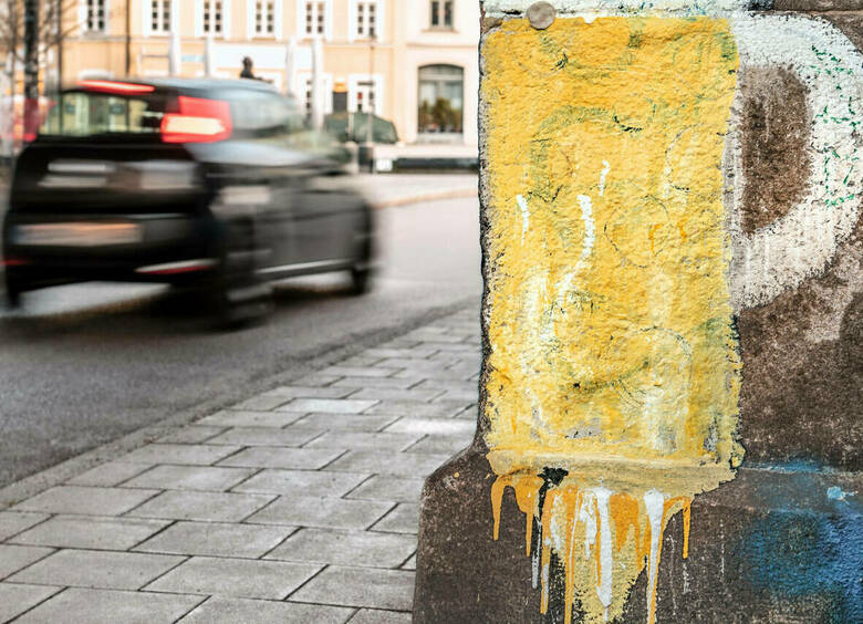 Изображение Пьяный юноша в Карелии угнал машину и протаранил шлагбаум