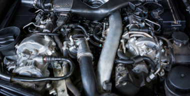 В багажнике легковушки в Дагестане нашли похищенный двигатель от «Газели»