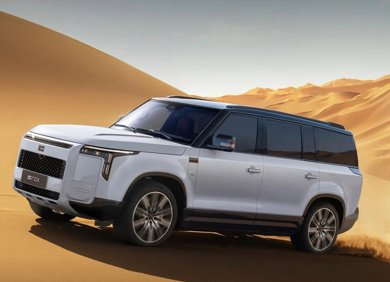 Рассекречены сроки начала продаж Rox Adamas в России