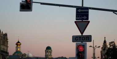 В Москве более 600 светофоров синхронизировали для создания «зелёной волны»