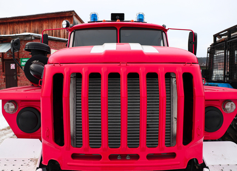 Изображение Мужчина спалил гараж во время ремонта своего автомобиля в Амурской области