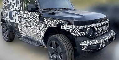 iCaur вывела на тесты кроссовер V25