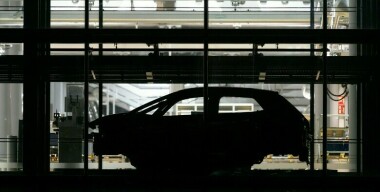 Такого позора немцы еще не знали: автопром Германии идет ко дну