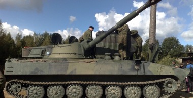 Очередной «букет» завял: финский бронированный «цветочек» сгорел на Украине