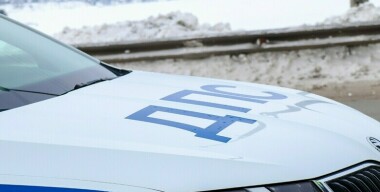 Дебошир спешил скрыться с места ДТП и протащил на капоте мужчину