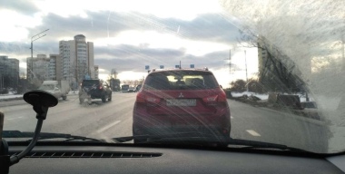 Лучше один раз увидеть: какие щетки стеклоочистителя стоит выбрать сегодня