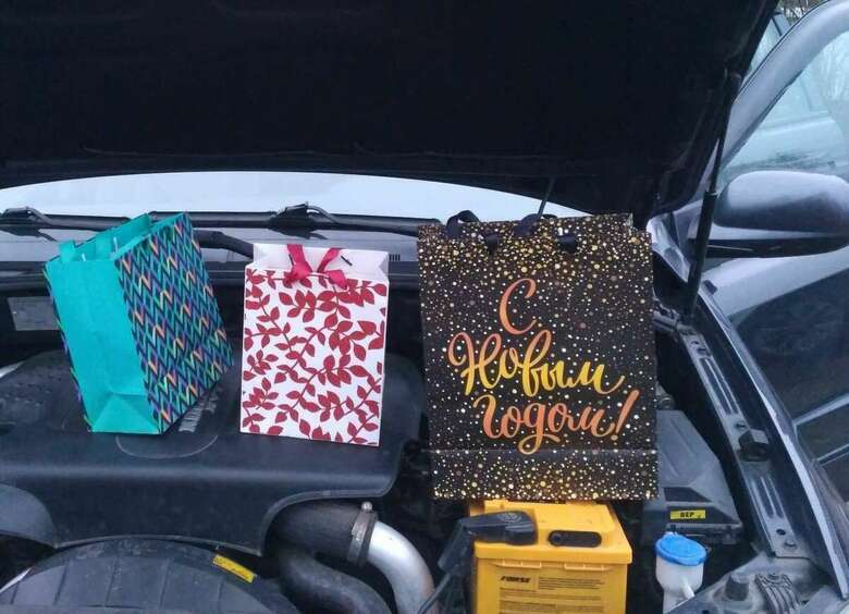 Что подарить автомобилисту, если у него все есть