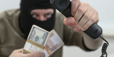 Жительница Смоленской области перевела деньги подставному автослесарю