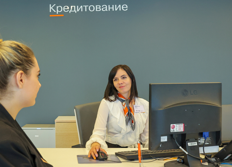 Россиянам стали реже выдавать автокредиты