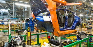 За что боролись: неуклюжая поддержка отечественного автопрома обернулись бедой