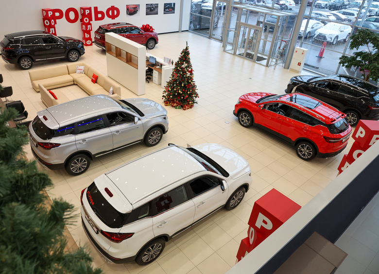 Продажи новых легковушек в России выросли перед Новым годом на 18%