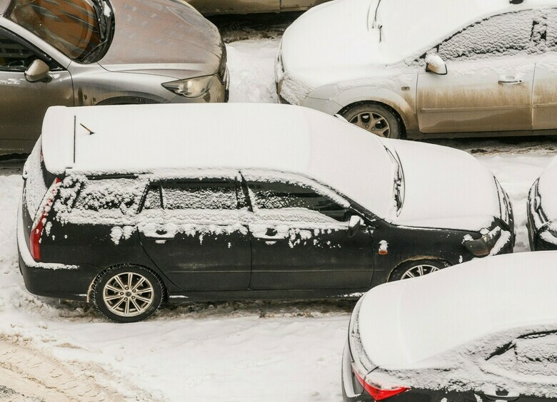 Эксперты объяснили, что можно, а чего категорически делать нельзя, если села АКБ