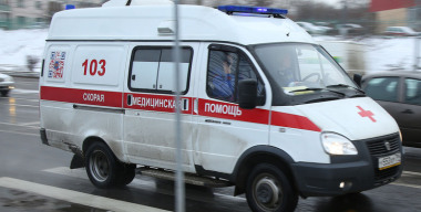 Иномарка на полном ходу сбила двух школьниц в Кодинске