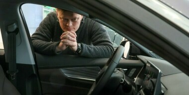 Стыдно: Россия официально отказалась от развития национального автопрома